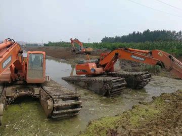 Durable Amphibious Pontoon Upper Excavator Hydraulic Components With Track Chains